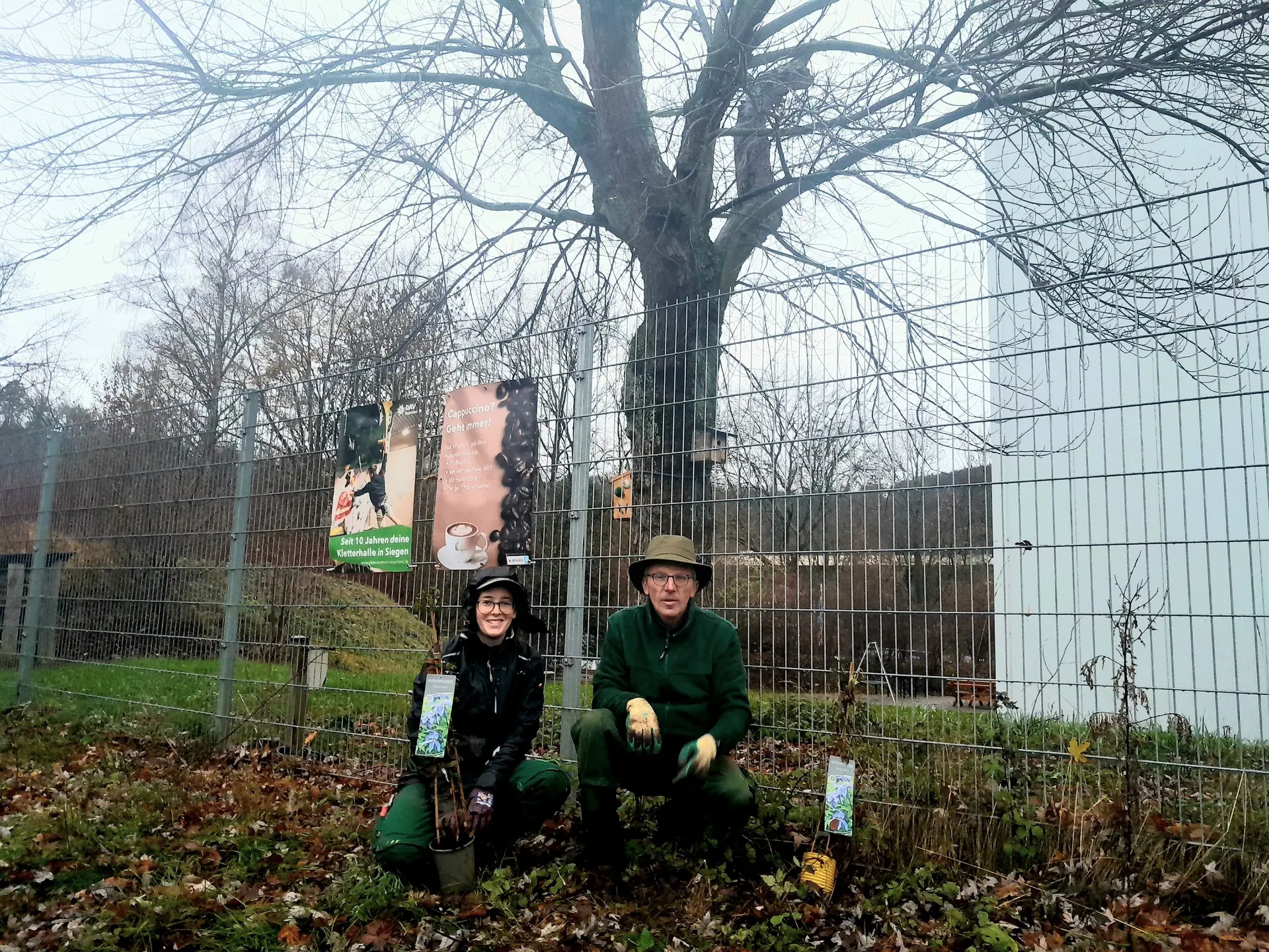 Pflanzaktion_Kletterzentrum | © DAV Kletterzentrum Siegerland